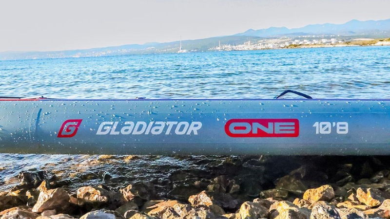 nafukovaci paddleboard gladiator one detail